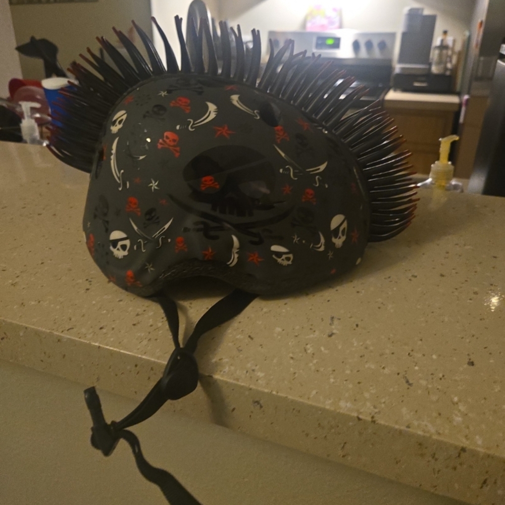 Kids Skull and Crossbones Helmet with Spikes